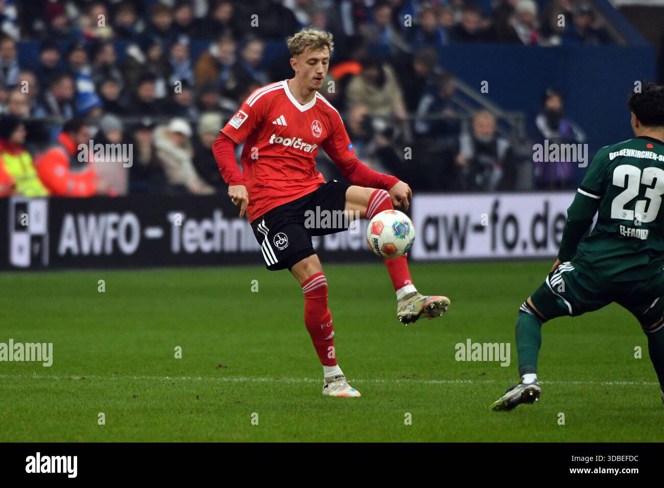Football; Matchday 16; 2. Bundesliga [Bundesliga] [second division ...