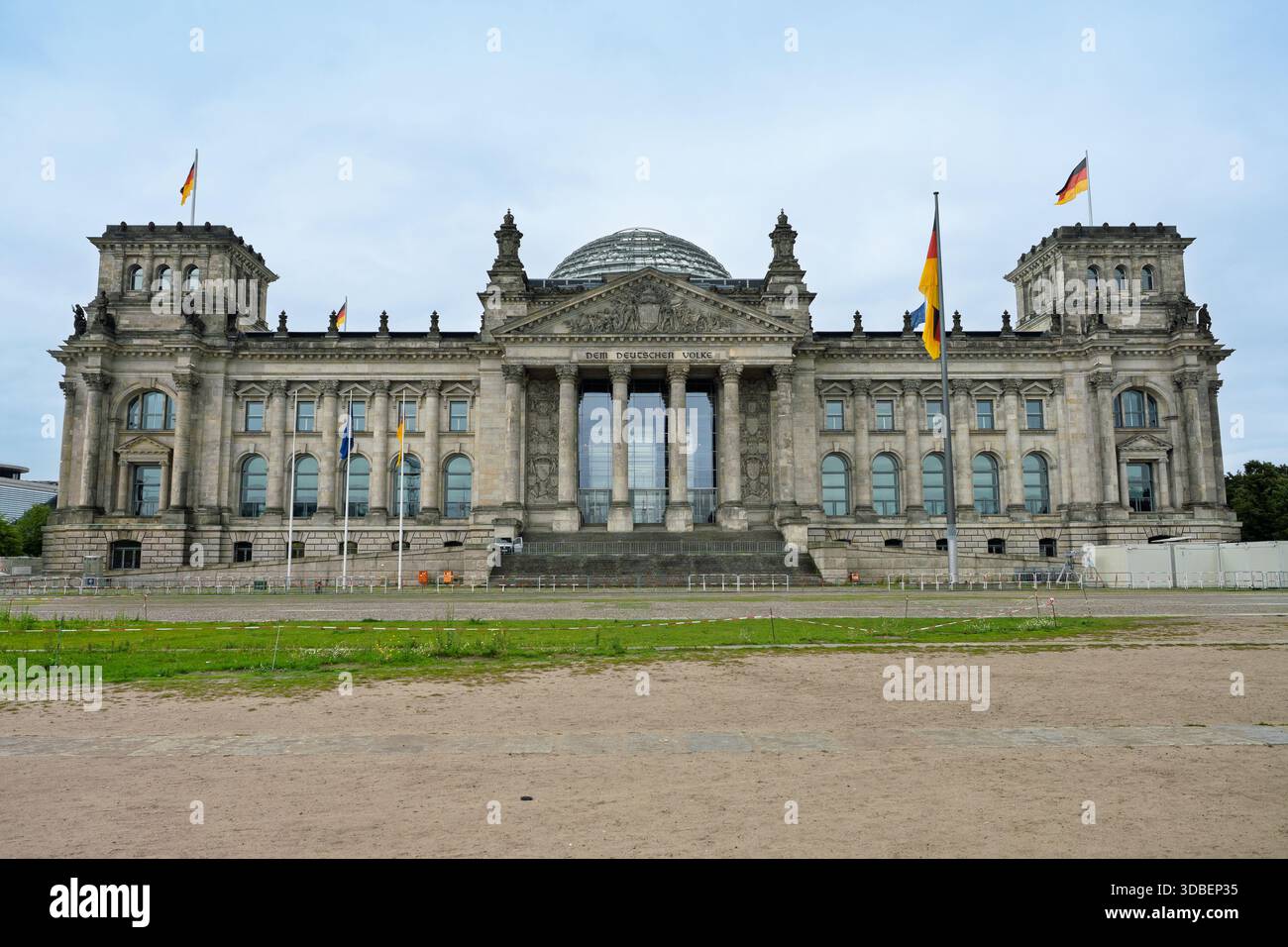 Geran Building Berlin Parliament House Exterior, Front View Of Massive Reichstag ...