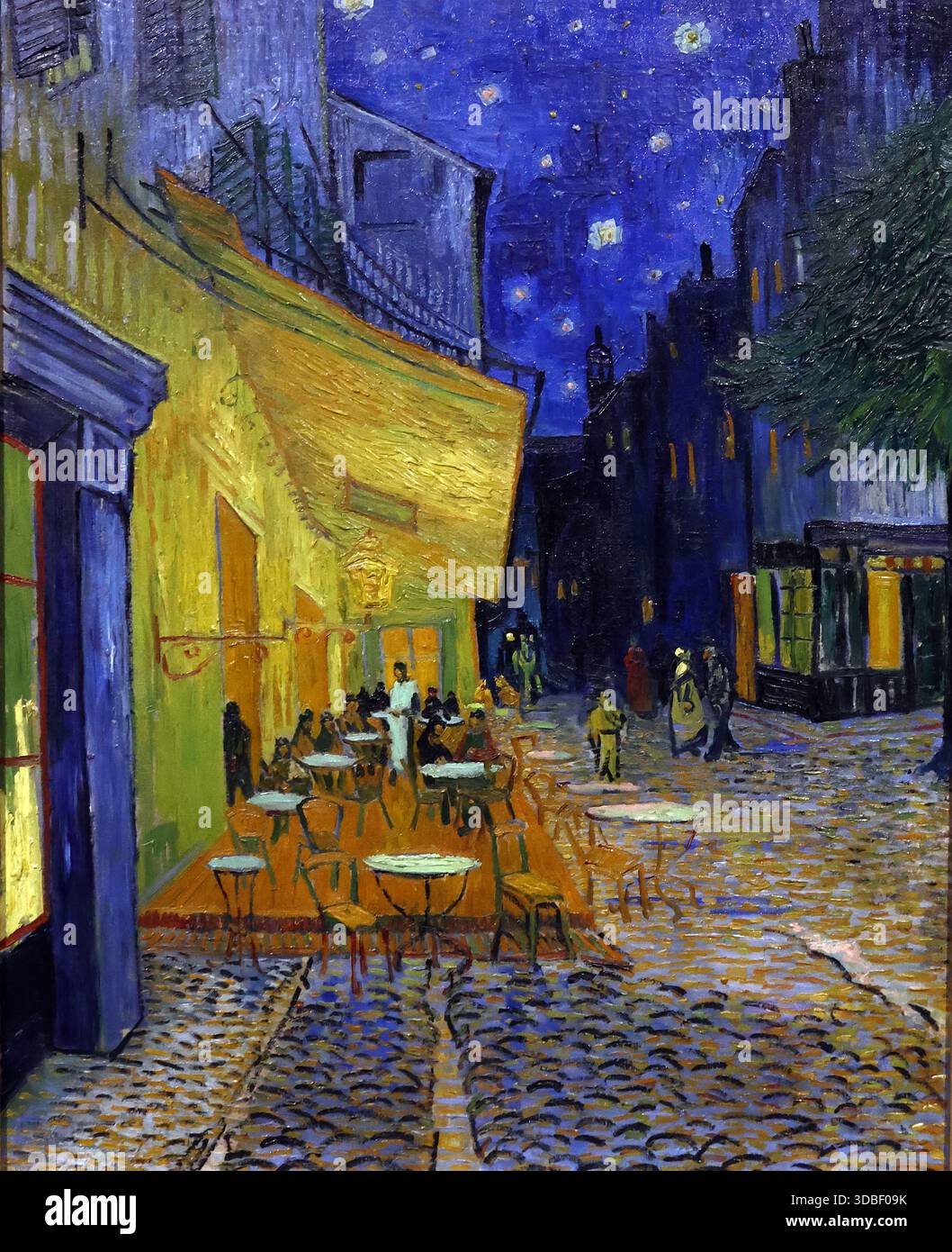 Cafe terrace at night van gogh hi-res stock photography and images