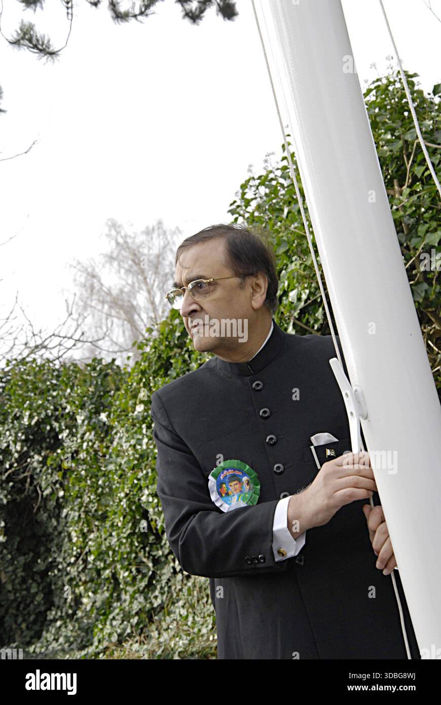 COPENHAGEN /DENMARK- Masroor A.Junejo H.E.Ambassador of Pakistan to ...