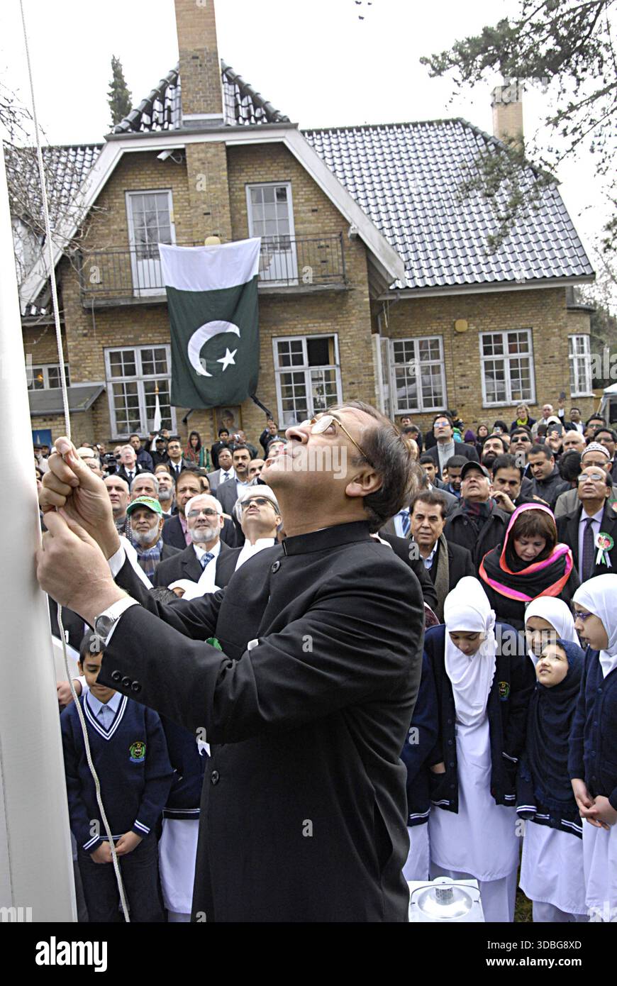 COPENHAGEN /DENMARK- Masroor A.Junejo H.E.Ambassador of Pakistan to ...