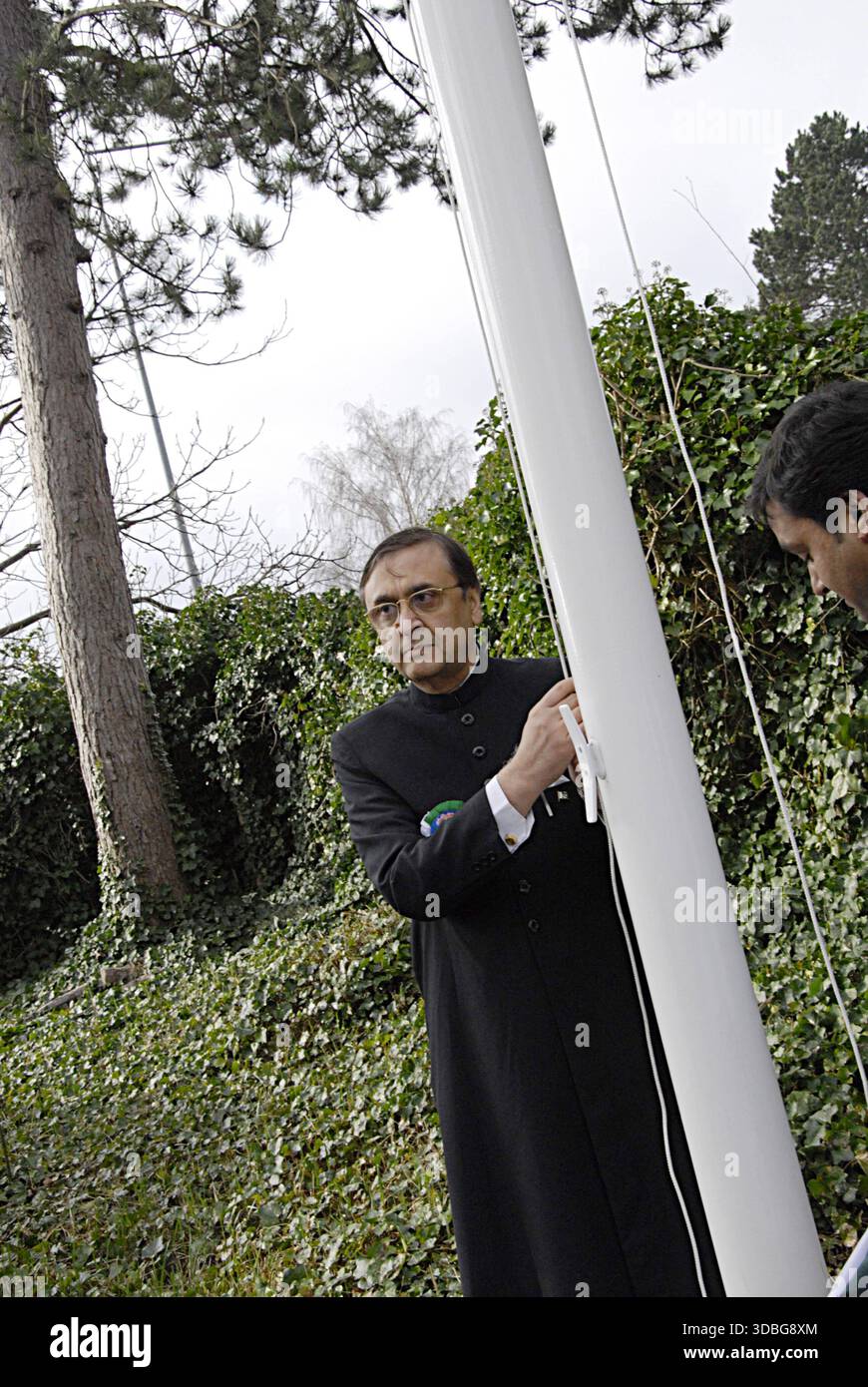 COPENHAGEN /DENMARK- Masroor A.Junejo H.E.Ambassador of Pakistan to ...
