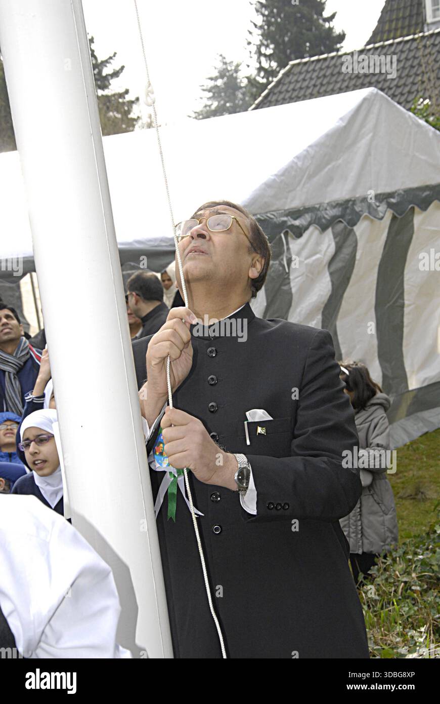 COPENHAGEN /DENMARK- Masroor A.Junejo H.E.Ambassador of Pakistan to ...