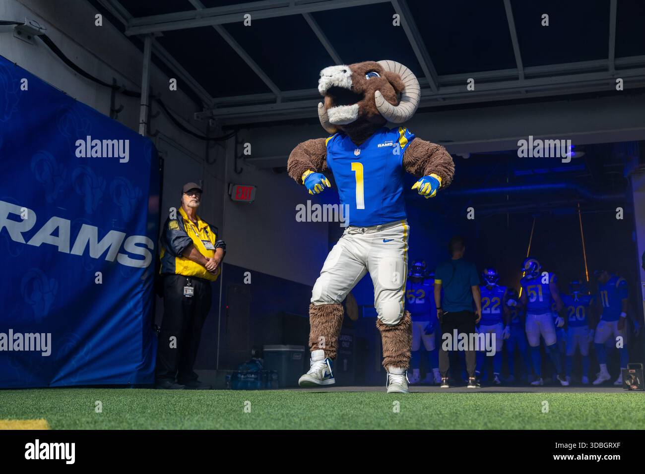 Los Angeles Rams mascot Rampage enters the field during player ...