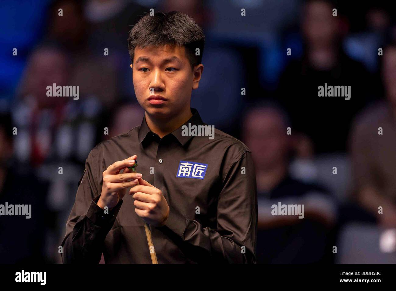 Edinburgh, Scotland. 16 December 2025. Gao Yang during the Betvictor ...