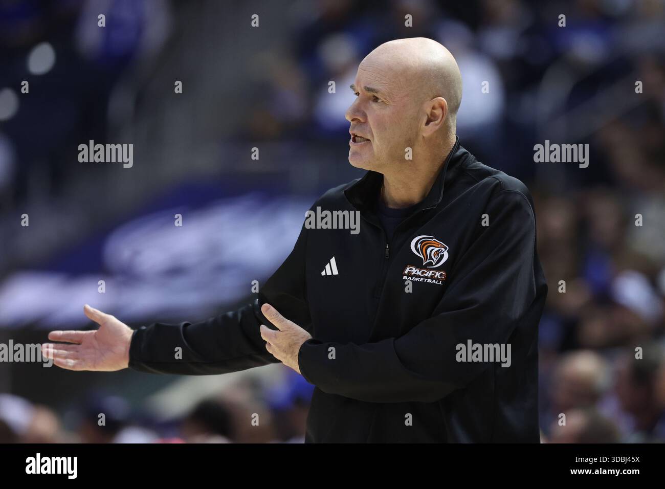 Pacific head coach Dave Smart reacts after a play against BYU during ...