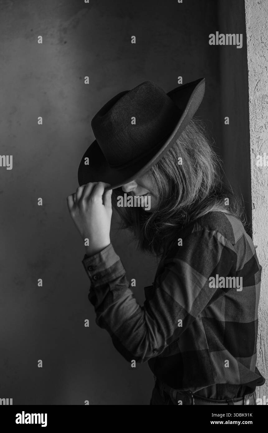 Estate sound Black and White Stock Photos & Images - Alamy