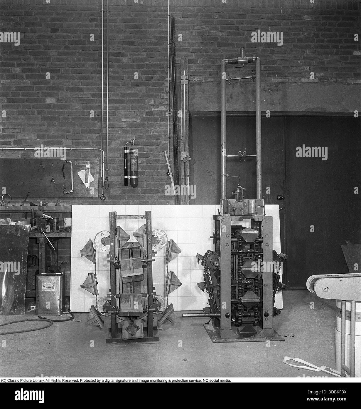 The first Tetra Pak carton – a tetrahedron patented by Ruben Rausing ...
