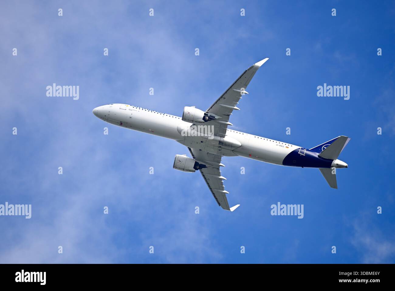 A321 271nx hi-res stock photography and images - Alamy
