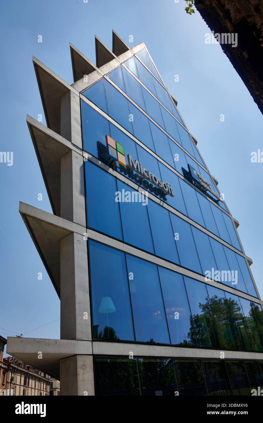 Italy, Milan, Porta Nuova, modern high-rise building, Microsoft ...