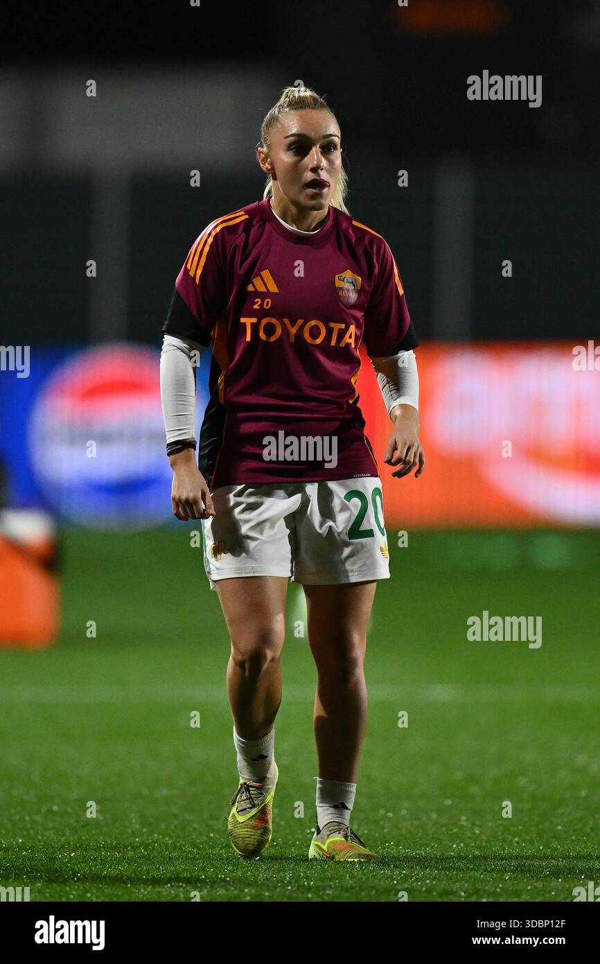 Giada Greggi of A.S. Roma Femminile warm up prior the match of the ...