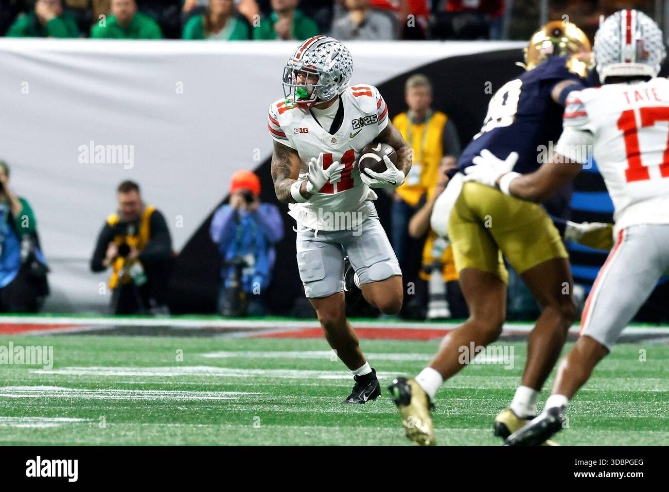 Atlanta, GA USA: Ohio State Buckeyes wide receiver Brandon Inniss (11 ...