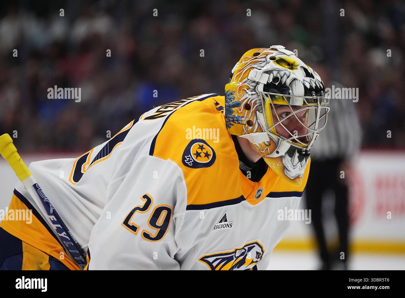 nashville-predators-goaltender-justus-annunen-29-in-the-first-period