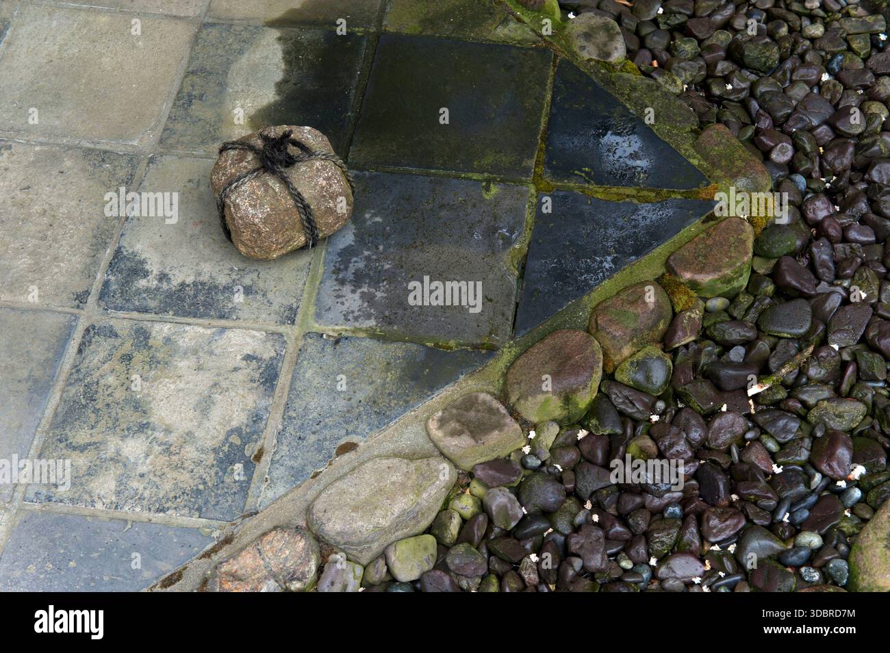 Red Rope Around Rocks Japan Japanese stop stone hi-res stock photography and images - Alamy