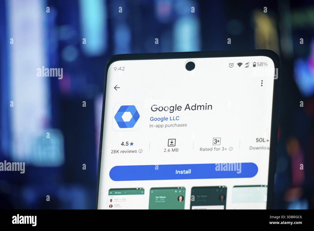 Google llc hi-res stock photography and images - Alamy