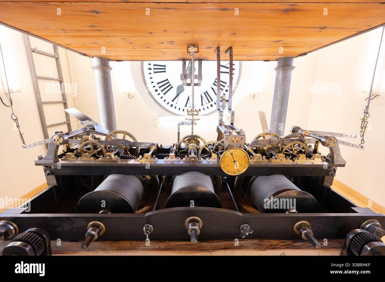 The Post Office™ will return to normal business hours on Thursday, Jan. 2  🗓️, image size:1300x954