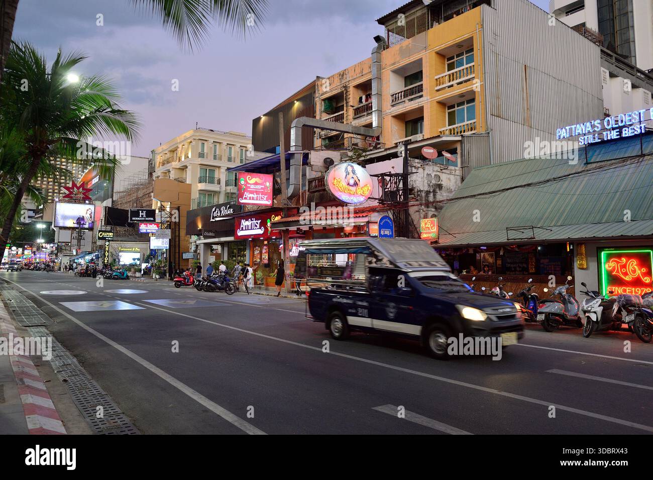 Pattaya baht bus hi-res stock photography and images - Alamy