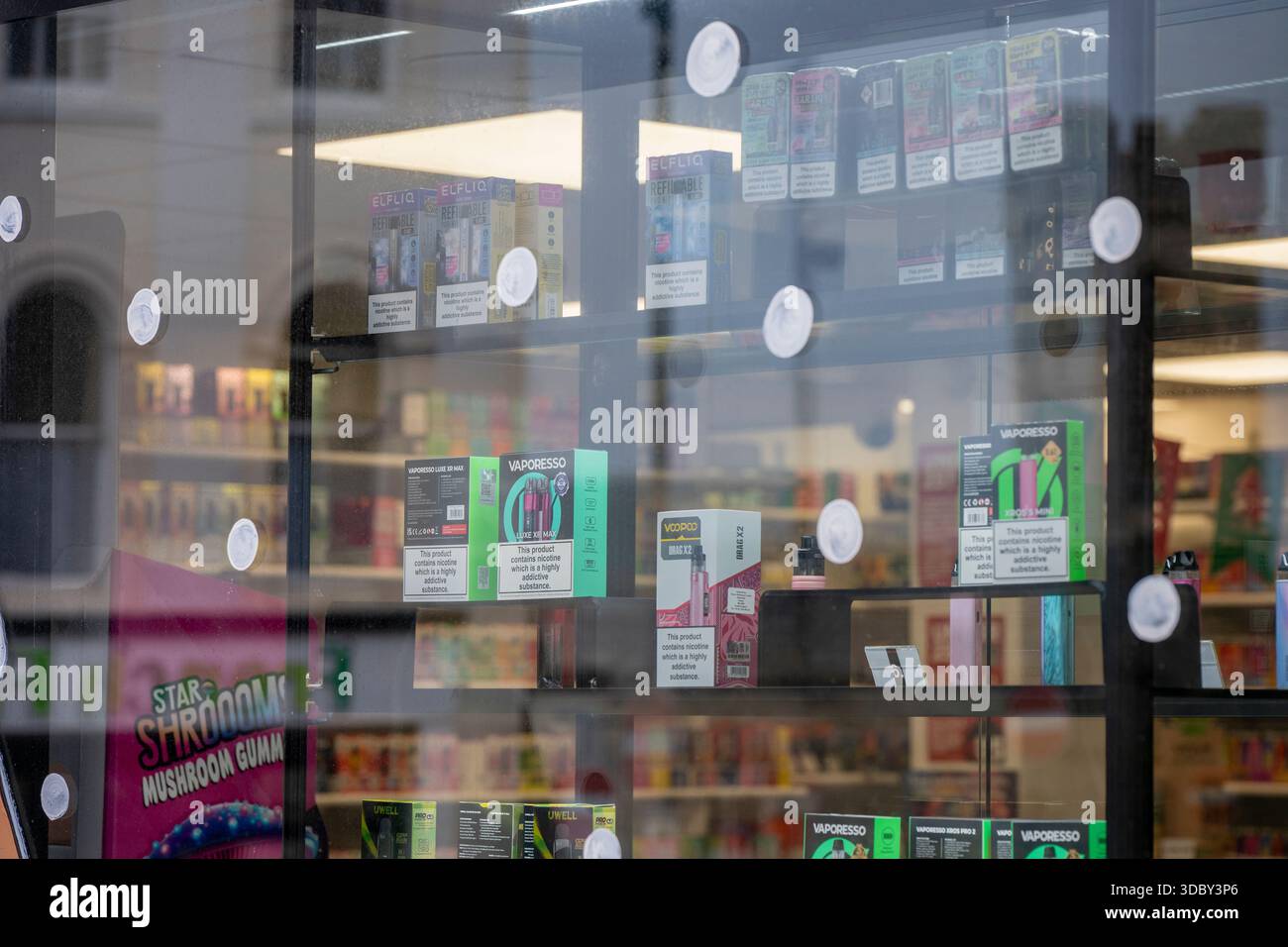 Hunter Games, image size:1300x956