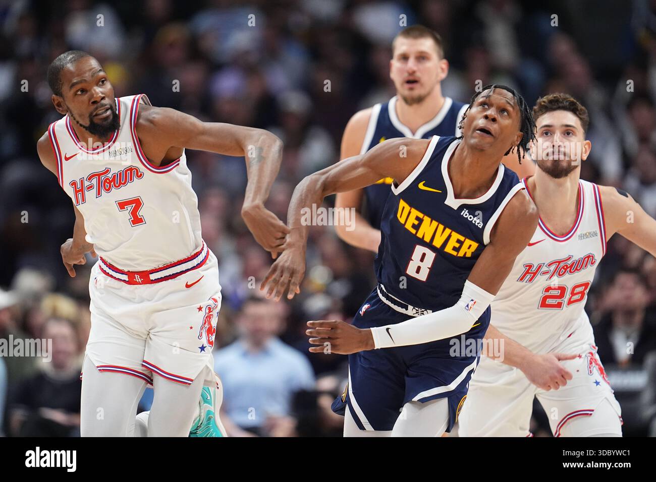 Houston Rockets forward Kevin Durant (7) and Denver Nuggets guard ...
