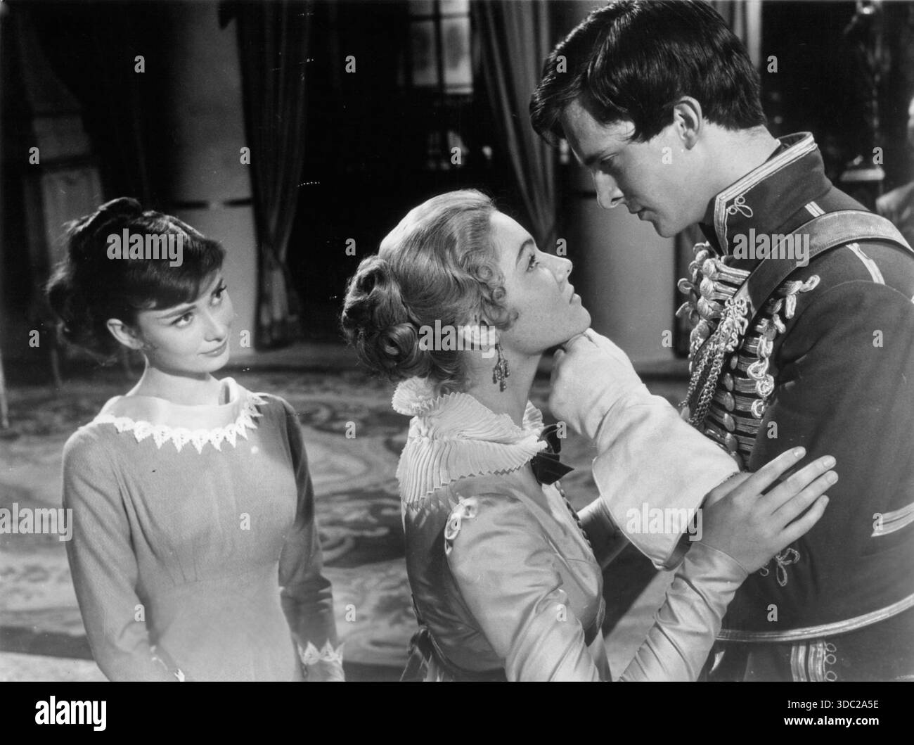 War and Peace (1956)Audrey Hepburn as Natasha Rostova Jeremy Brett as  Nikolai Rostov May Britt as Sonia Rostova *Filmstill - Editorial Use Only*  CAP/P Stock Photo - Alamy, image size:1300x1059