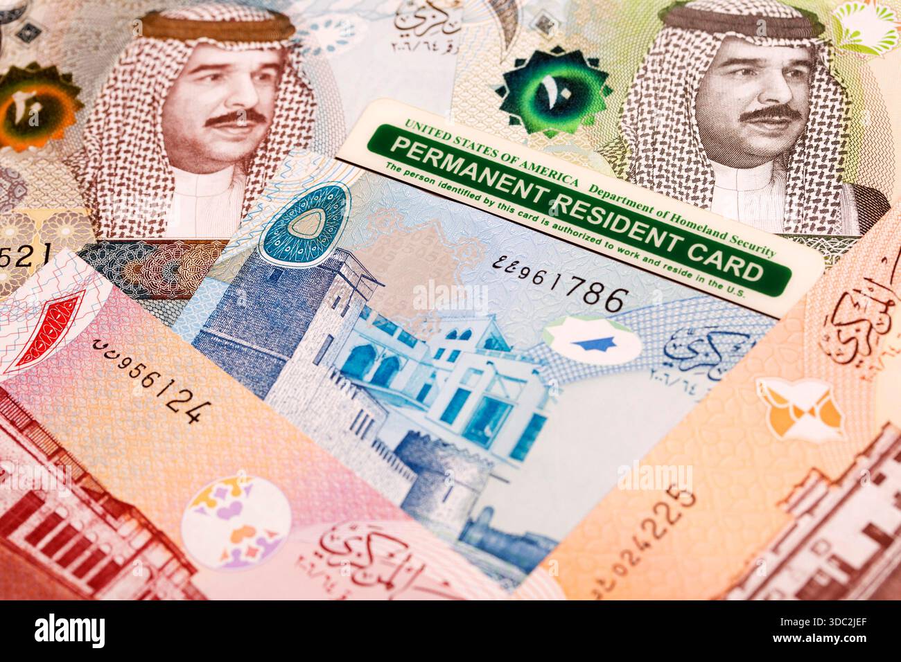 Bahraini dinar hi-res stock photography and images - Alamy