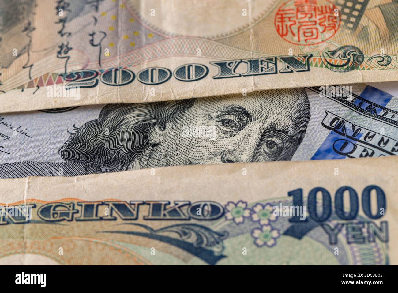 Macro of US 100 Dollar Bill and Japanese 1000 Yen Banknote Together Stock  Photo - Alamy