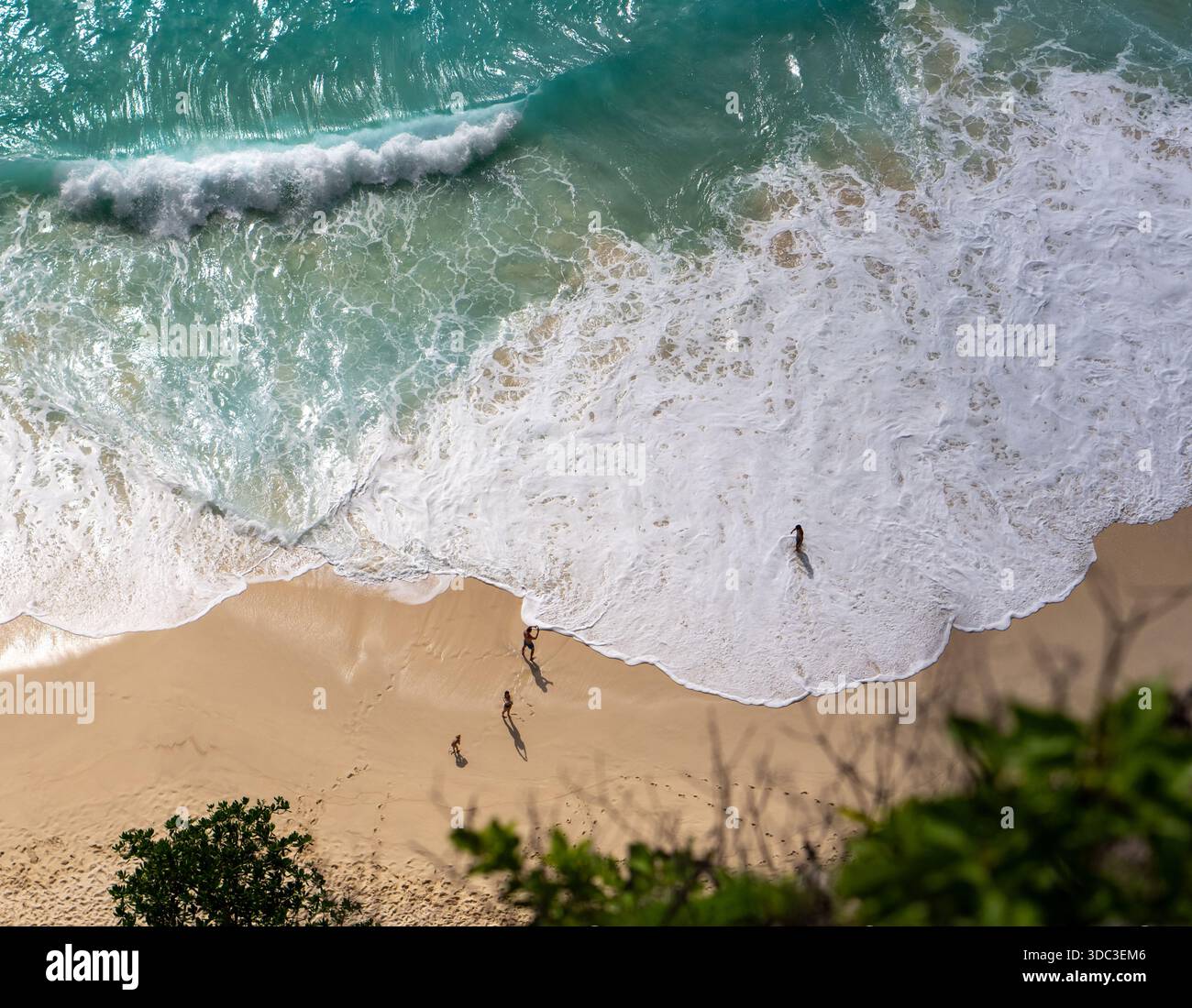 Top down view foamy sea hi-res stock photography and images - Alamy