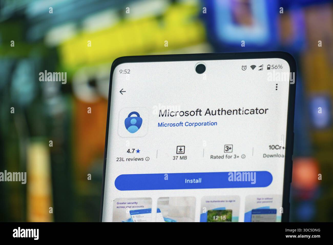 Microsoft authenticator hi-res stock photography and images - Alamy