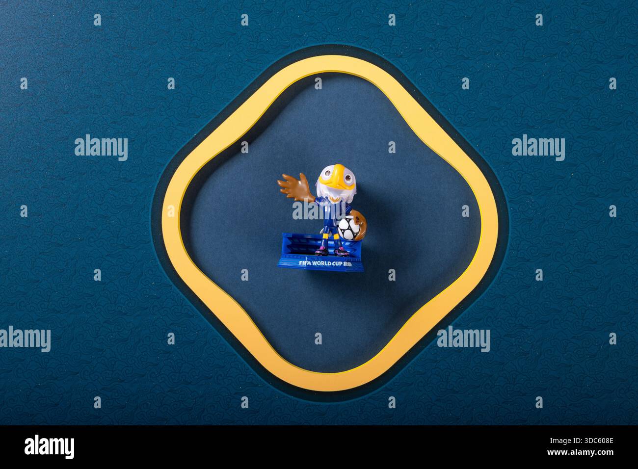 未使用FIFA 主審副審用ホイッスル　FIFA WORLD CUP2002公認 ベライゾンがFIFAワールドカップ26™の通信サービススポンサー、FIFA