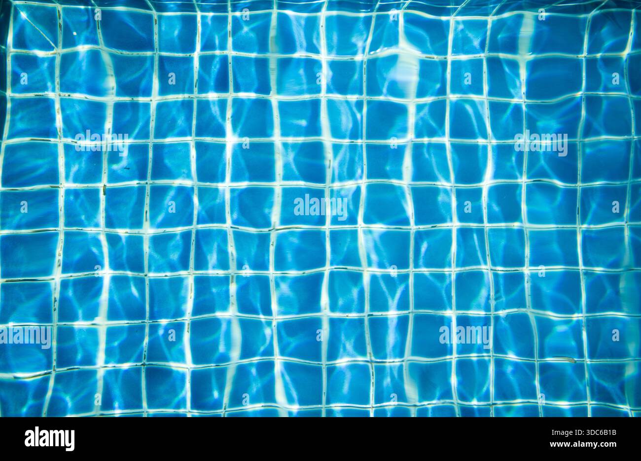 Sprite pool hi-res stock photography and images - Alamy