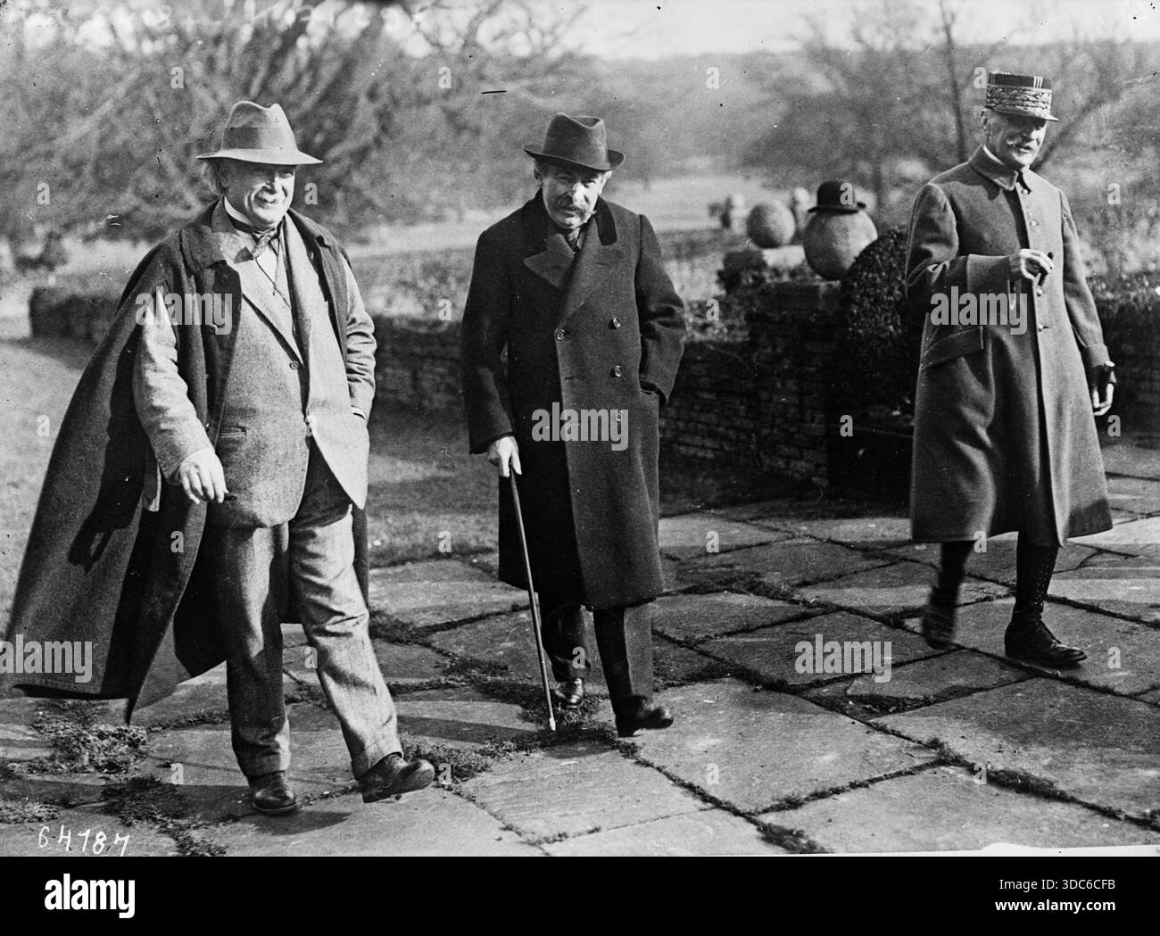 Europe 1920s hi-res stock photography and images - Alamy