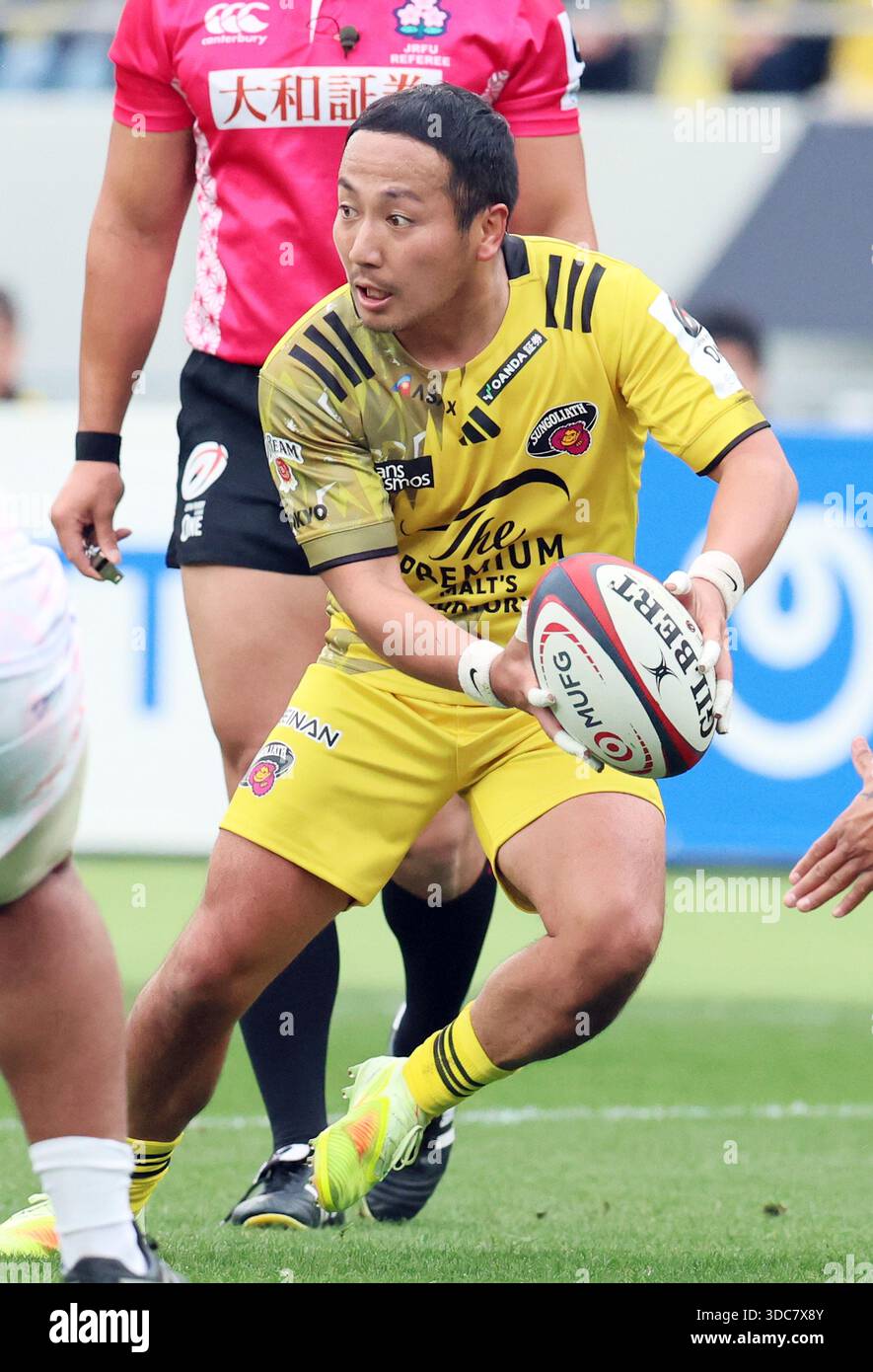 December 20, 2025, Tokyo, Japan - Tokyo Suntory Sungoliath scrum half ...