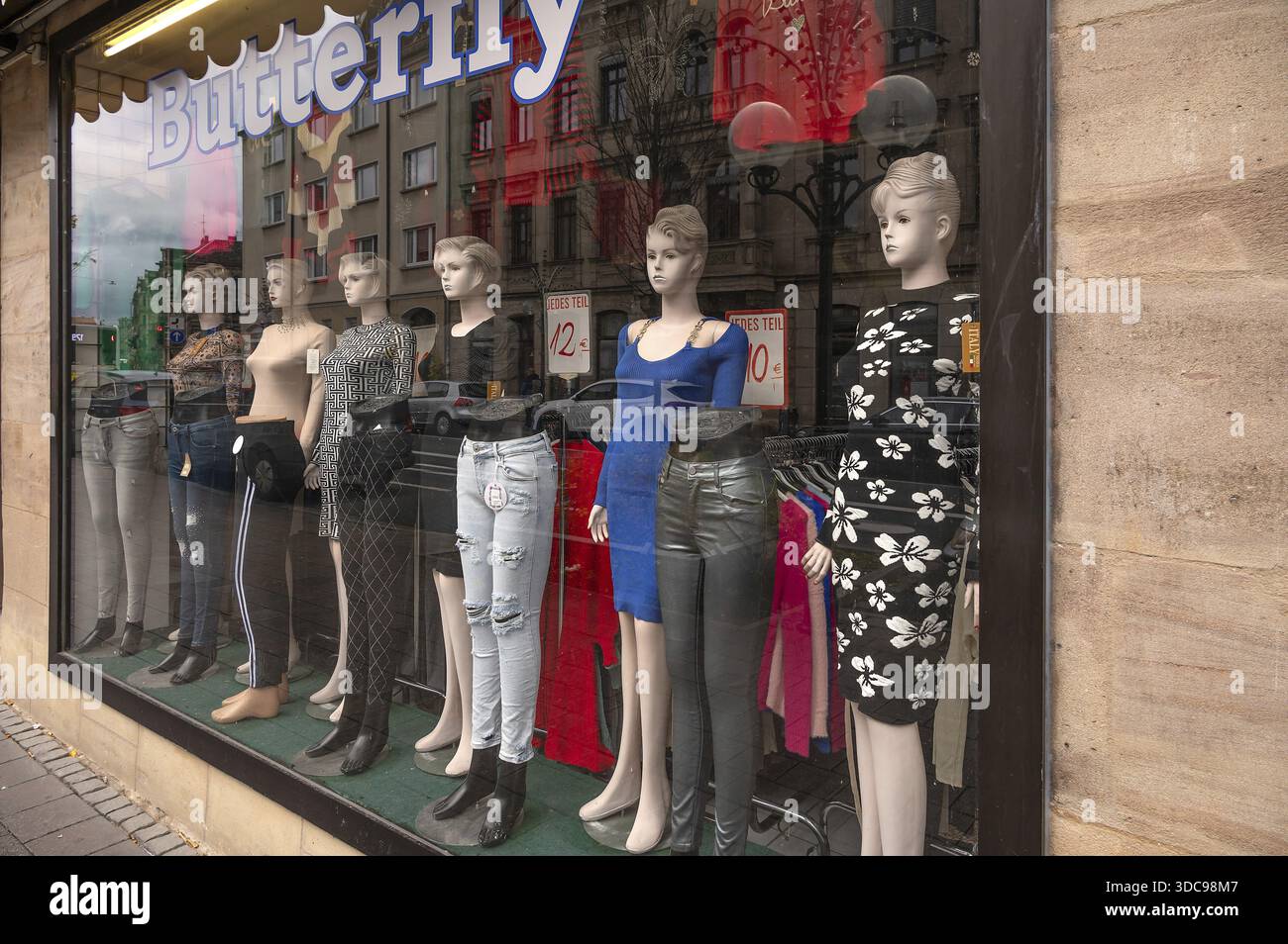 1950s display window hi-res stock photography and images - Alamy