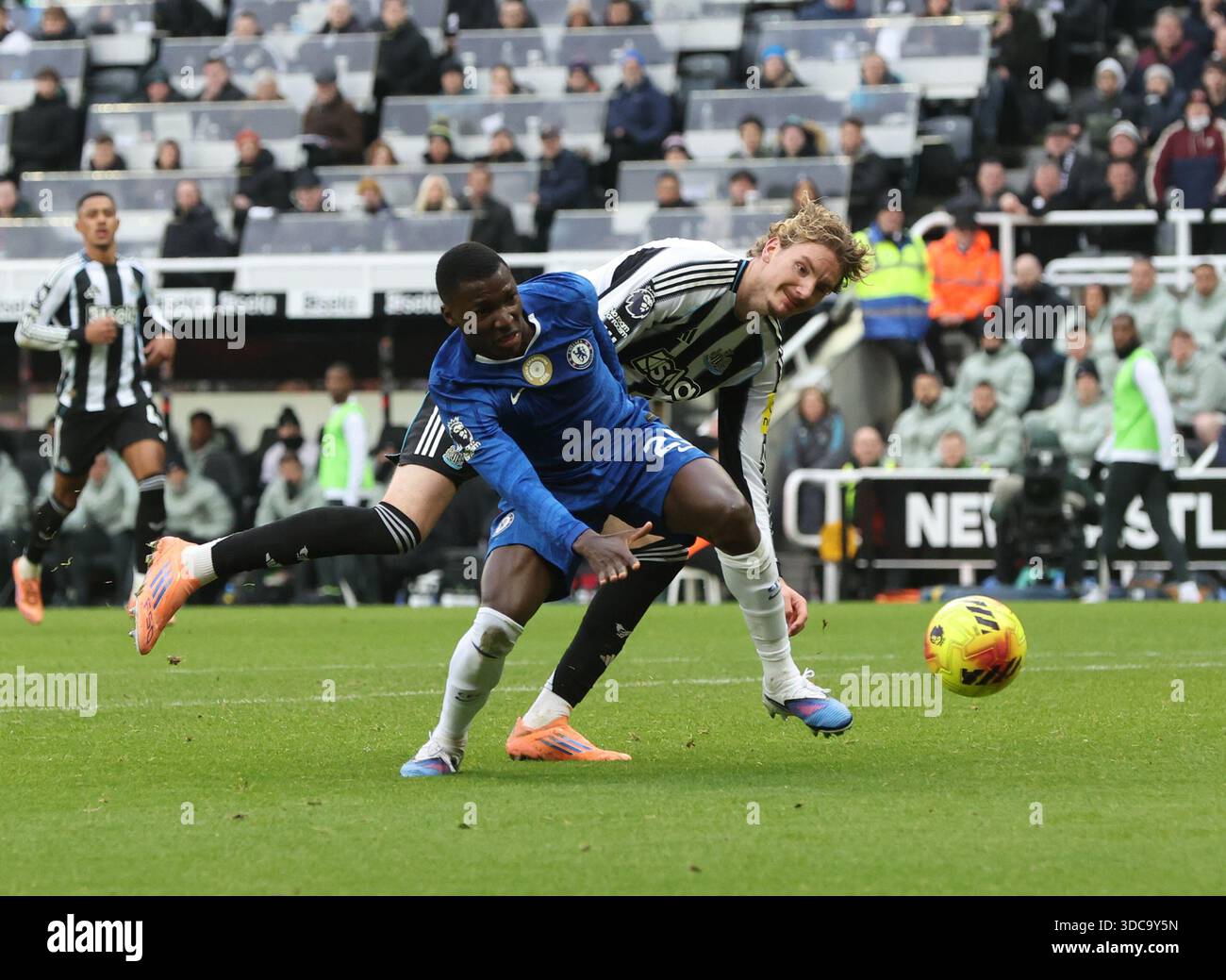 Nick woltemade chelsea hi-res stock photography and images - Alamy