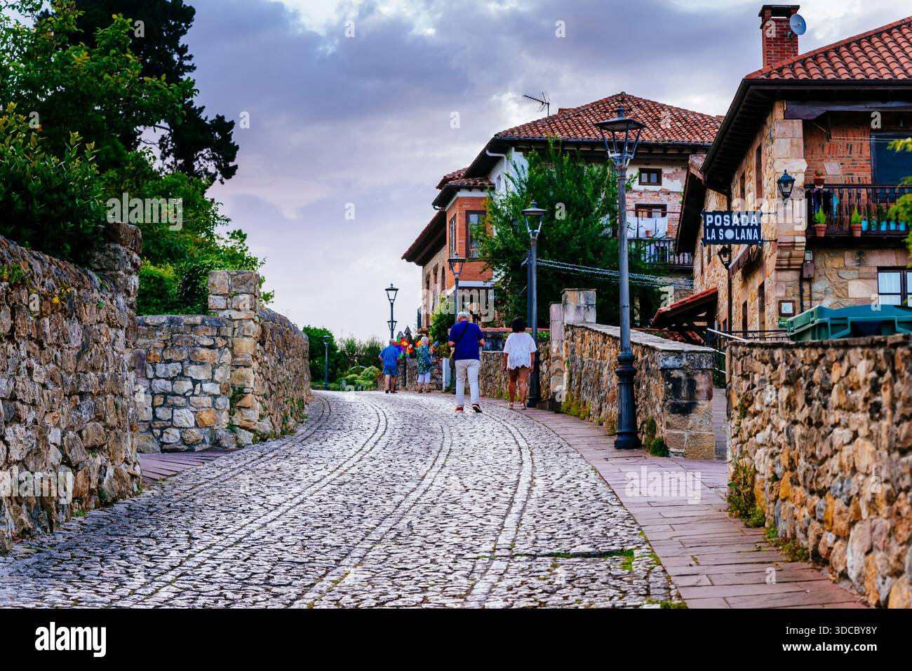 Cobbled street with typical Cantabrian houses. Santillana del Mar,  Cantabria, Spain, Europe Stock Photo - Alamy