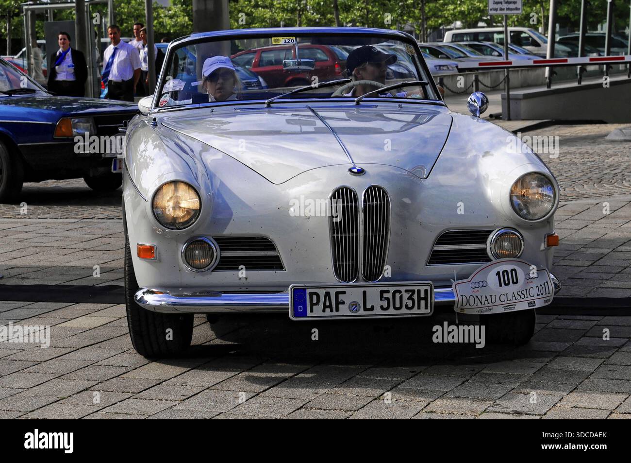Bmw 503 convertible hi-res stock photography and images - Alamy