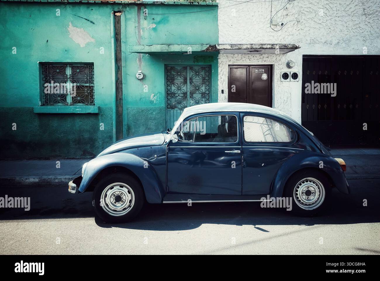 Green vw bug hi-res stock photography and images - Alamy