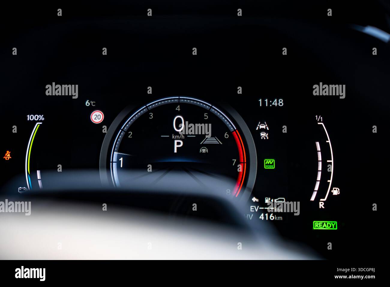 レクサス RX450h メーター Lexus RX 450h plus digital cluster with speedometer at 0 and EV