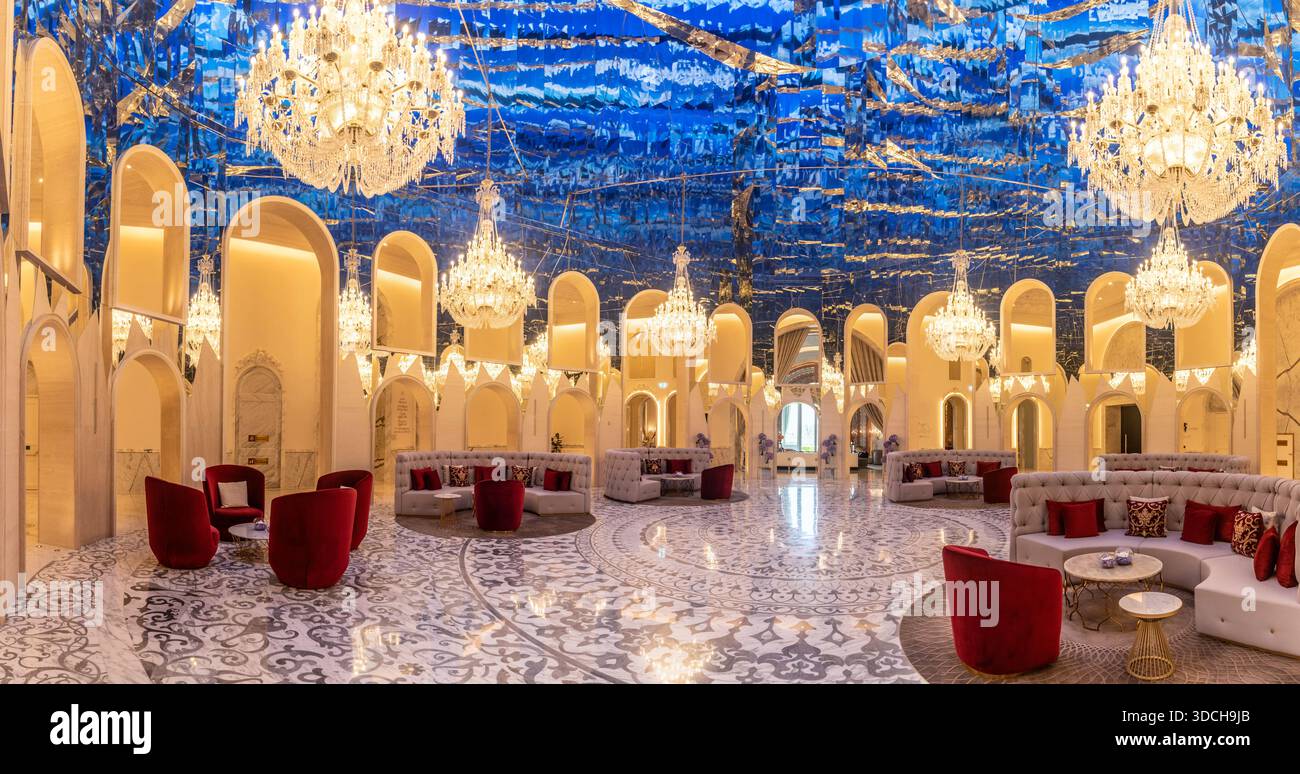 Raffles doha hi-res stock photography and images - Alamy