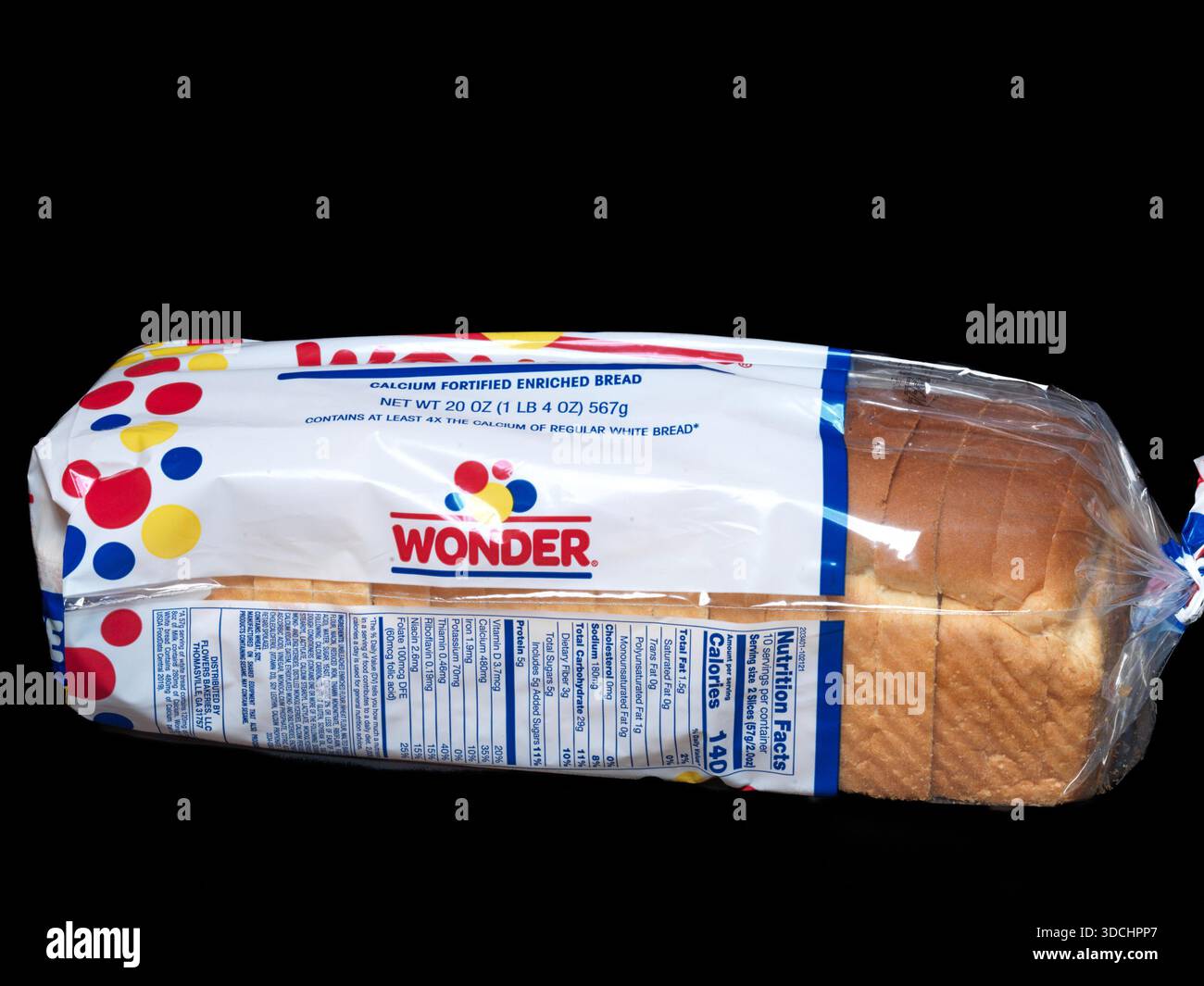 March 16, 2024, Palm Springs, California, USA: A loaf of Wonder Bread shown in its branded plastic packaging, with sliced white bread visible. The image reflects mass-produced packaged bread and the long-standing presence of Wonder Bread in American grocery and food culture. (Credit Image: © Ian L. Sitren/ZUMA Press Wire) EDITORIAL USAGE ONLY! Not for Commercial USAGE! Stock Photo