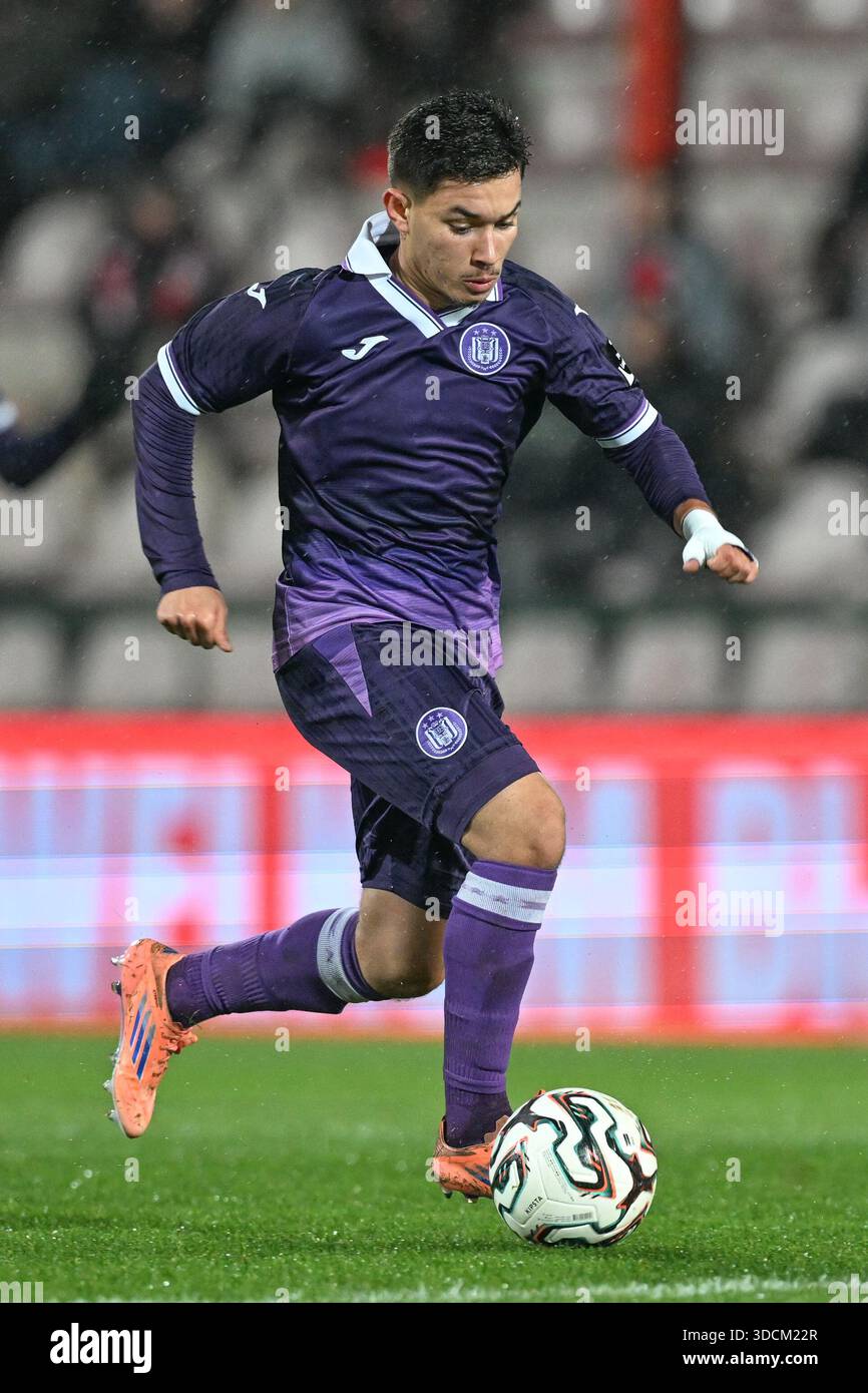 Enzo Sternal shines for RSCA Futures after injury recovery Enzo Sternal shines for RSCA Futures after injury recovery