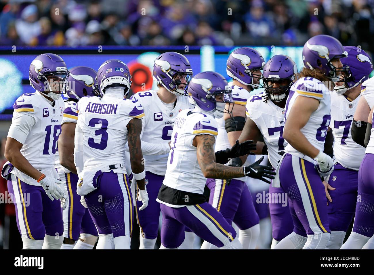 Minnesota Vikings quarterback J.J. McCarthy (9) breaks huddle with ...