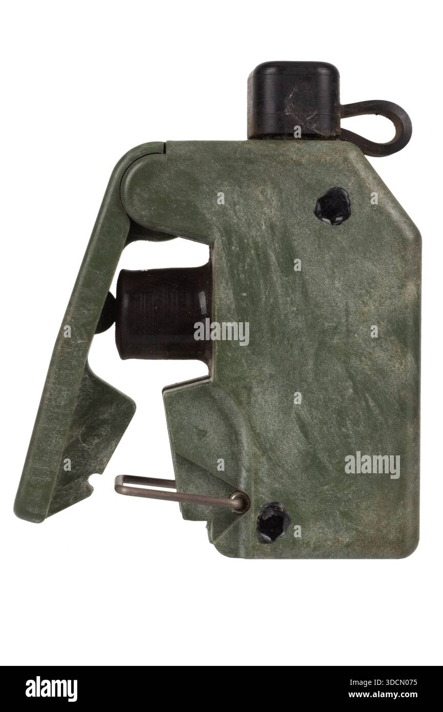 M57 Firing device for a directional anti-personnel mine M18 Claymore ...