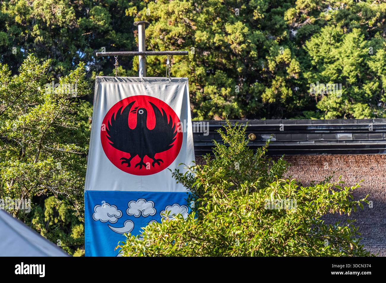Flag with Yatagarasu. The three-legged crow is the symbol of the