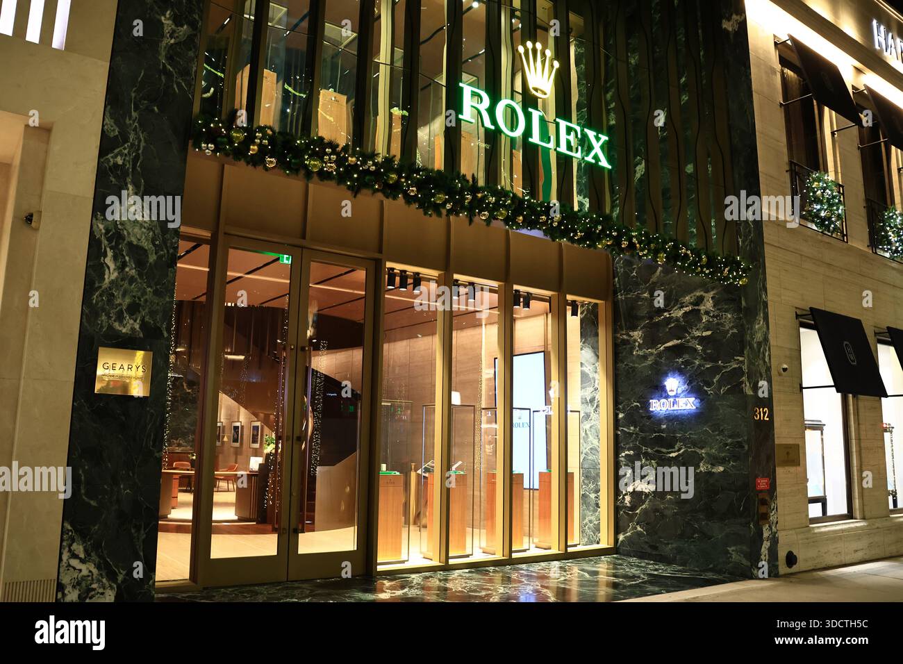 Rolex La Rodeo Drive ROLEX luxury watch store by night on Rodeo Drive, Beverly Hills ...