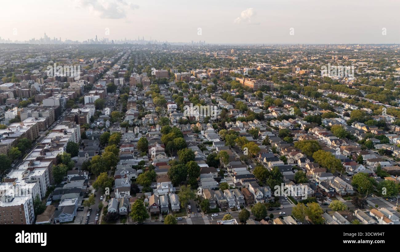 Dense urban neighborhood hi-res stock photography and images - Alamy