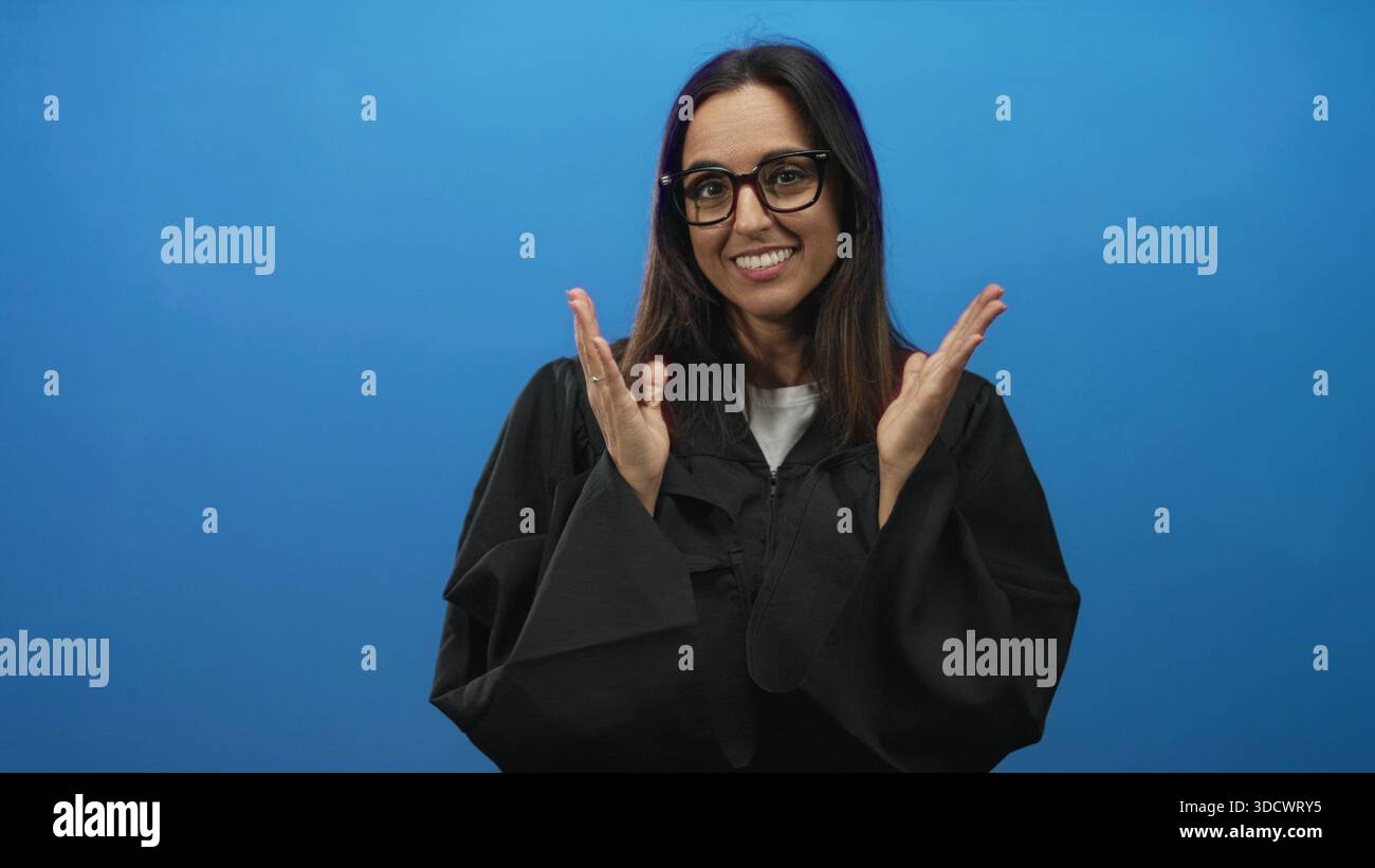 Judge woman clapping hands in hi-res stock photography and images - Alamy