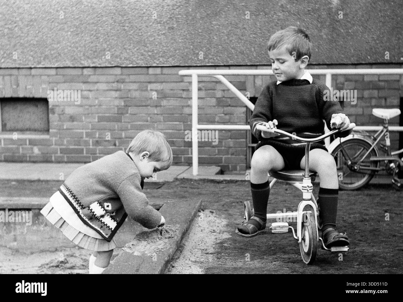 Game sandbox Black and White Stock Photos \u0026 Images - Alamy, image size:1300x973
