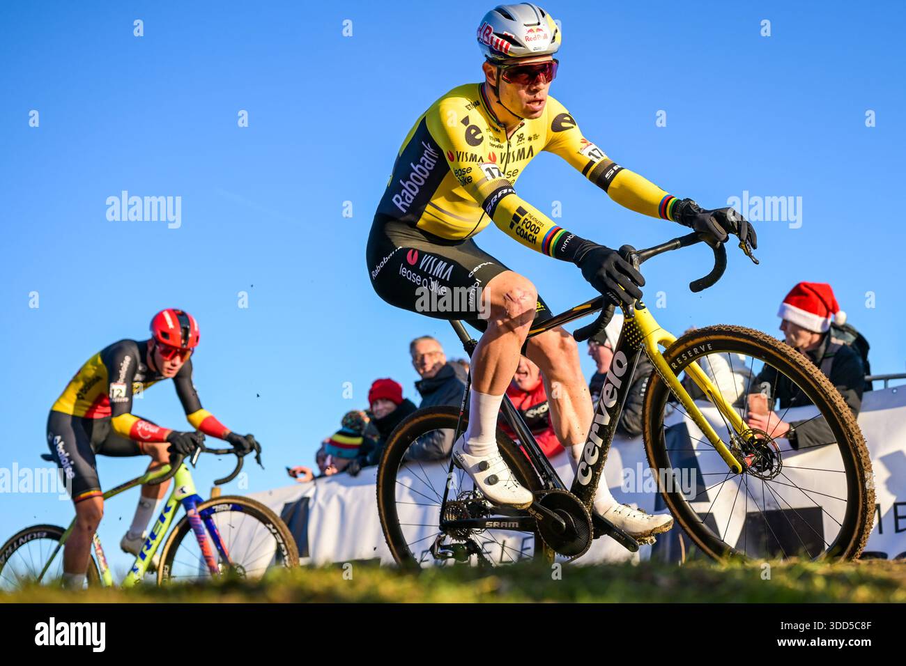 Wout van Aert: Vuelta Success, Green Jersey Triumph, and World Title Ambitions Wout van Aert: Vuelta Success, Green Jersey Triumph, and World Title Ambitions