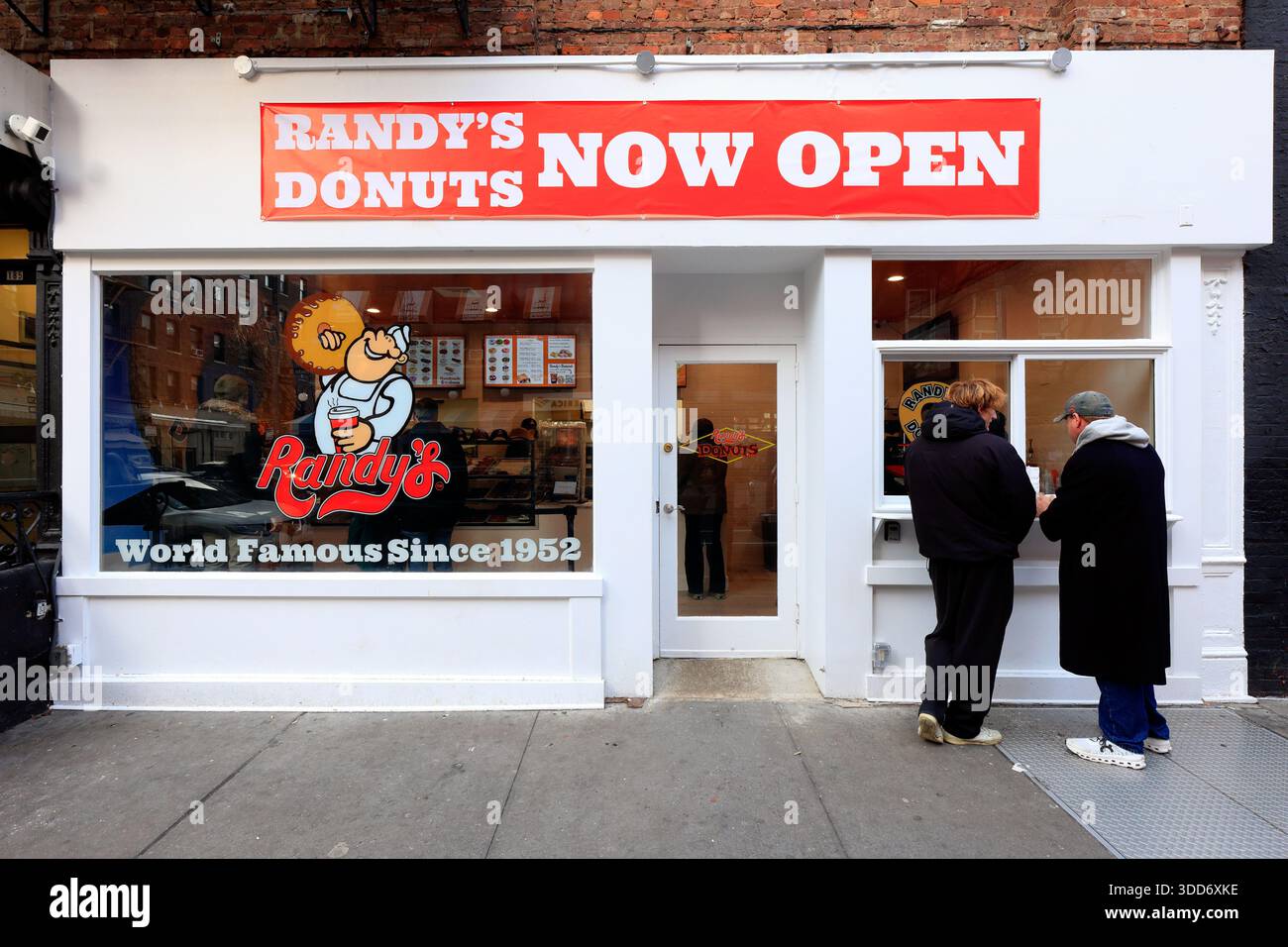 Movie Was Randy Donuts In Randy's Donuts, 185 Bleecker St, New York, NYC storefront of a donut ...